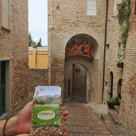 Le Stanze Del Chiostro فندق مبيت وإفطار 3*